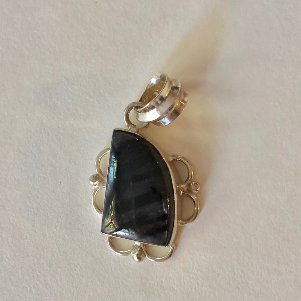 Labradorite Stone Pendant